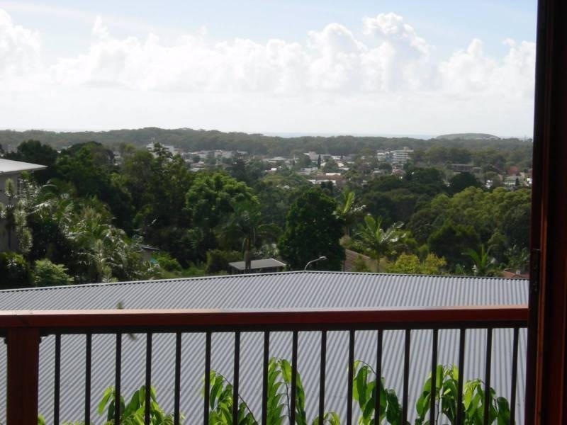 11 Remembrance Close, Coffs Harbour NSW 2450