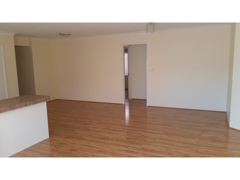 16 Willow Tree, Kewdale WA 6105