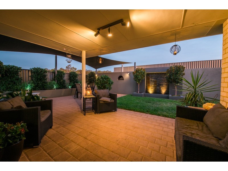 8 Pyke Gardens, Boddington WA 6390