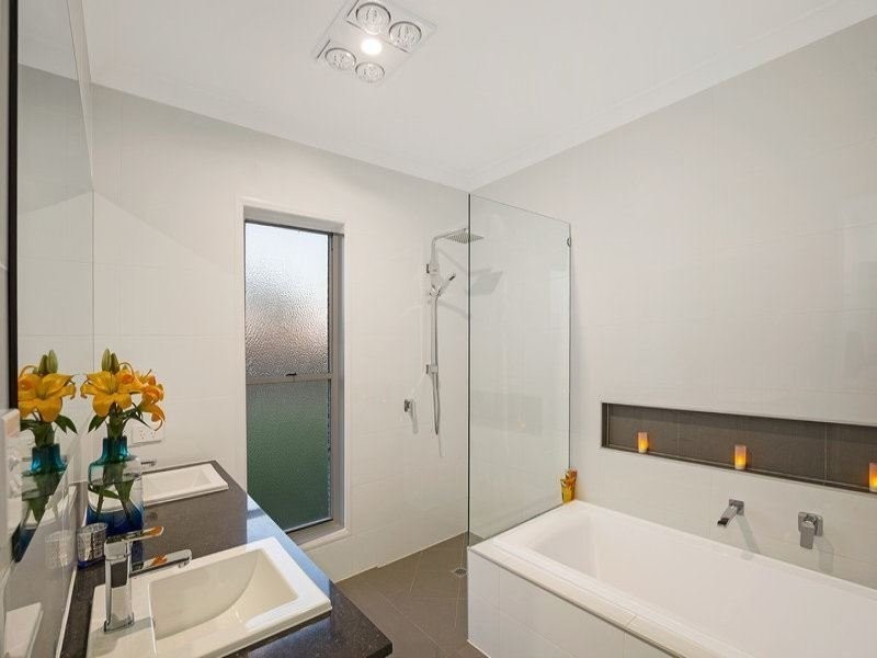 27 Colonial Drive, Gowrie Junction QLD 4352