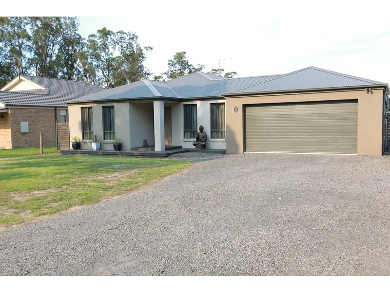 10 Stringer Road, Toongabbie VIC 3856