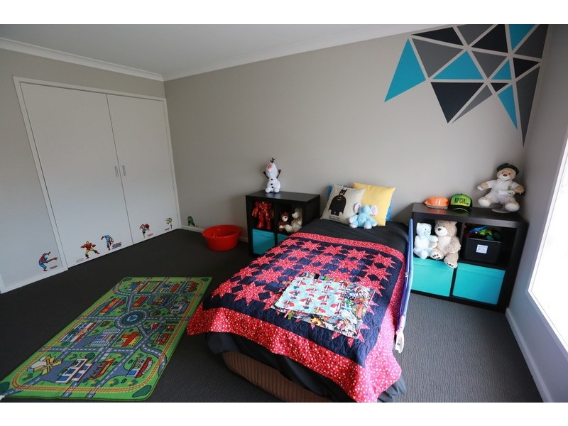10 Stringer Road, Toongabbie VIC 3856