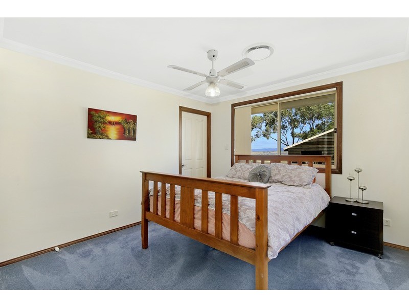 13 Llanrian Drive, Gowrie NSW 2330