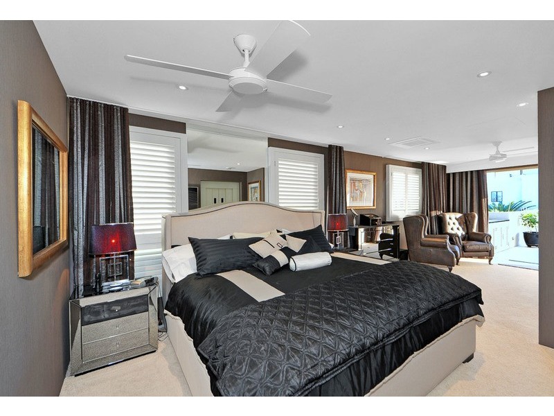 Main Beach QLD 4217