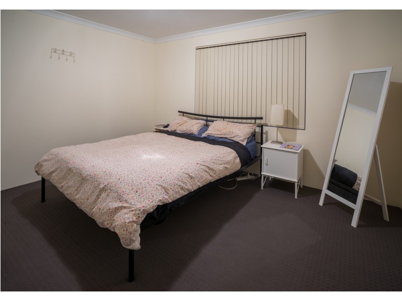 5 Vancouver Parade, Wanneroo WA 6065