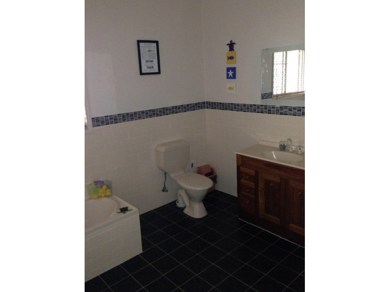 9 Overlander Road, Moonee Beach NSW 2450