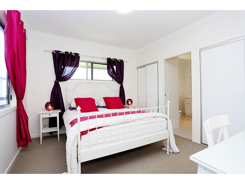 4 Pinbarren Court, Cooroy QLD 4563