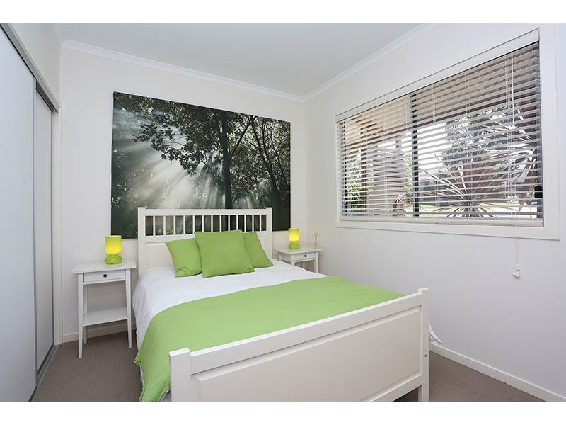 4 Pinbarren Court, Cooroy QLD 4563