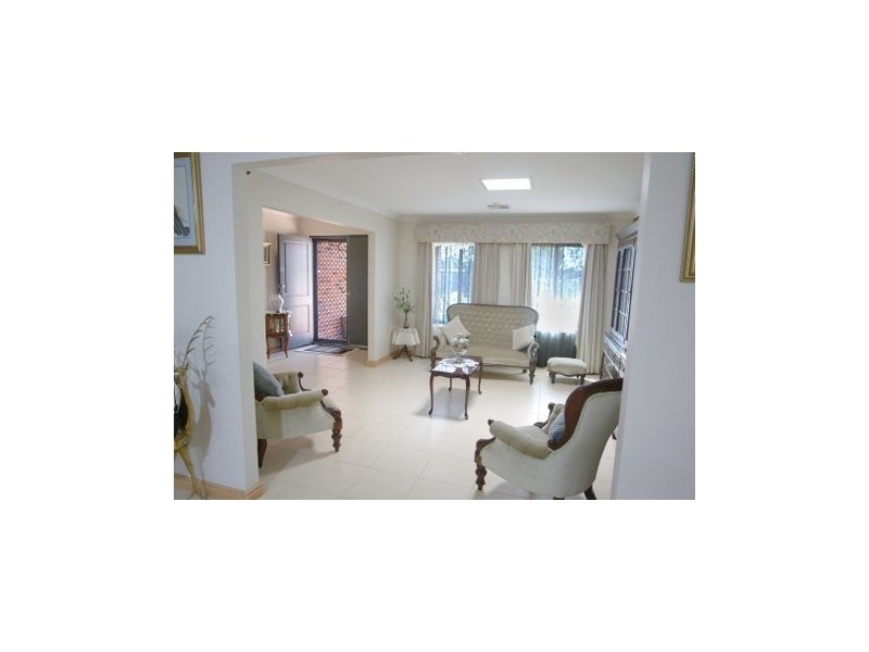 222 Adelaide Street, High Wycombe WA 6057