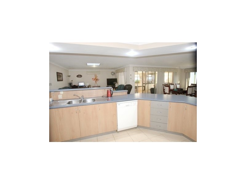 222 Adelaide Street, High Wycombe WA 6057