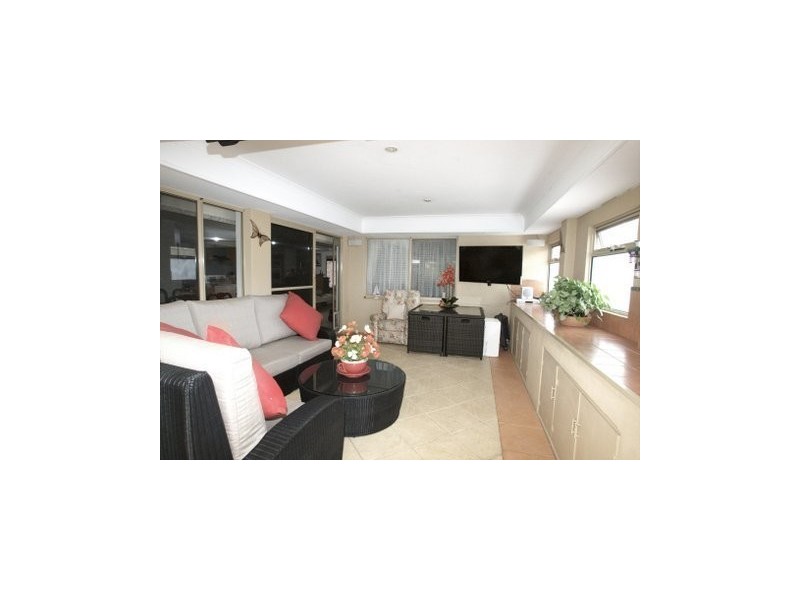 222 Adelaide Street, High Wycombe WA 6057