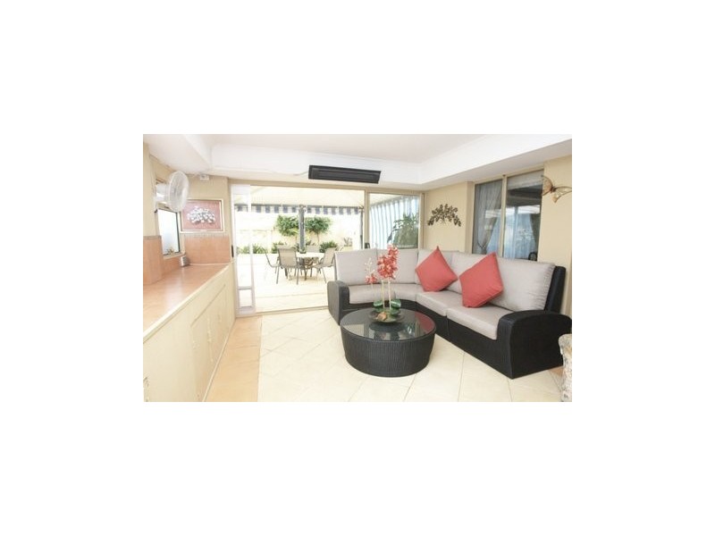 222 Adelaide Street, High Wycombe WA 6057