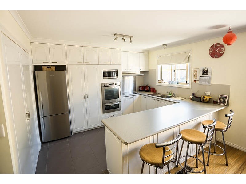 6 Alfred St, New Norfolk TAS 7140