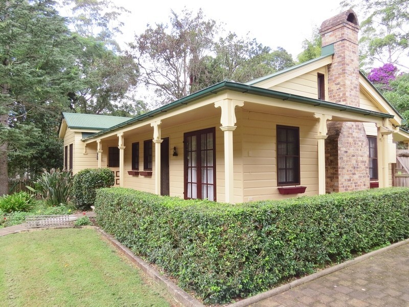 44 North Street, North Tamborine QLD 4272