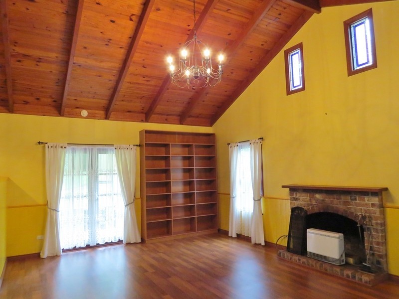 44 North Street, North Tamborine QLD 4272