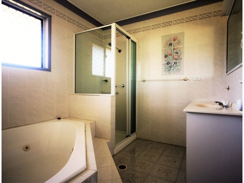 43 Flagstone Avenue, Rangewood QLD 4817