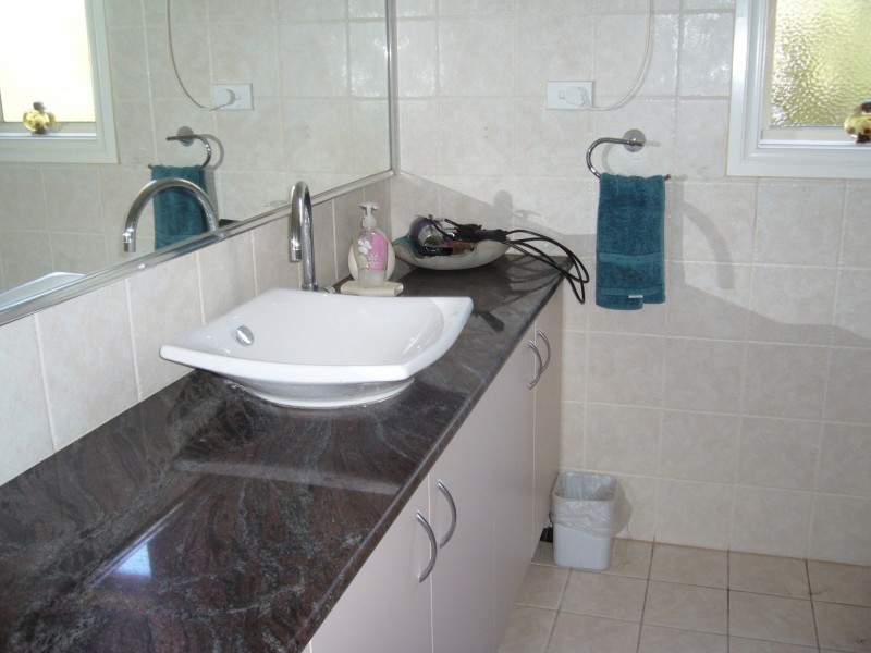 16 A Cookham Rd, Lathlain WA 6100