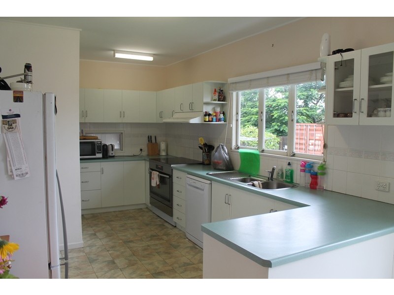 15 Edward Street, South Mackay QLD 4740