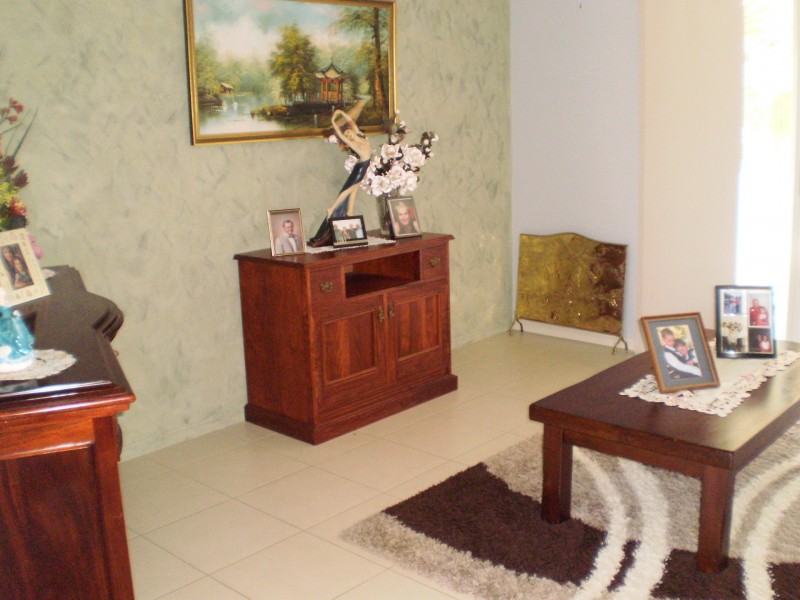 25 Murray Street, Oakey QLD 4401