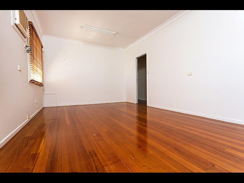 187 Matthew Flinders Drive, Cooee Bay QLD 4703