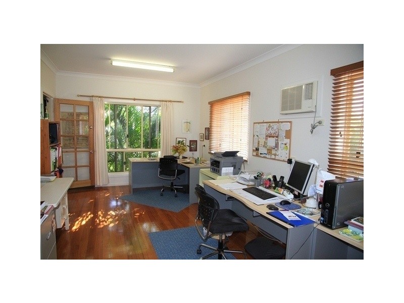 187 Matthew Flinders Drive, Cooee Bay QLD 4703