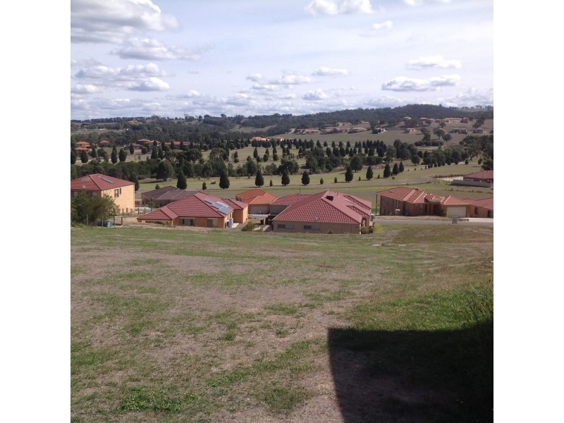 6 Craig Parry Drive, Hidden Valley VIC 3756