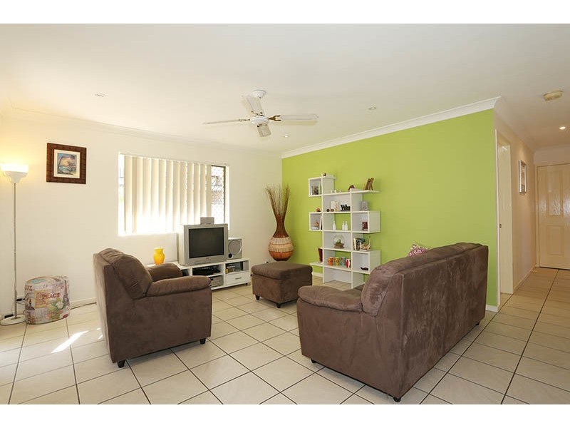 2/26  Bruce Ave, Paradise Point QLD 4216