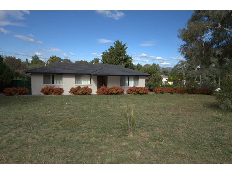 84 Degraves Crescent, Wanniassa ACT 2903