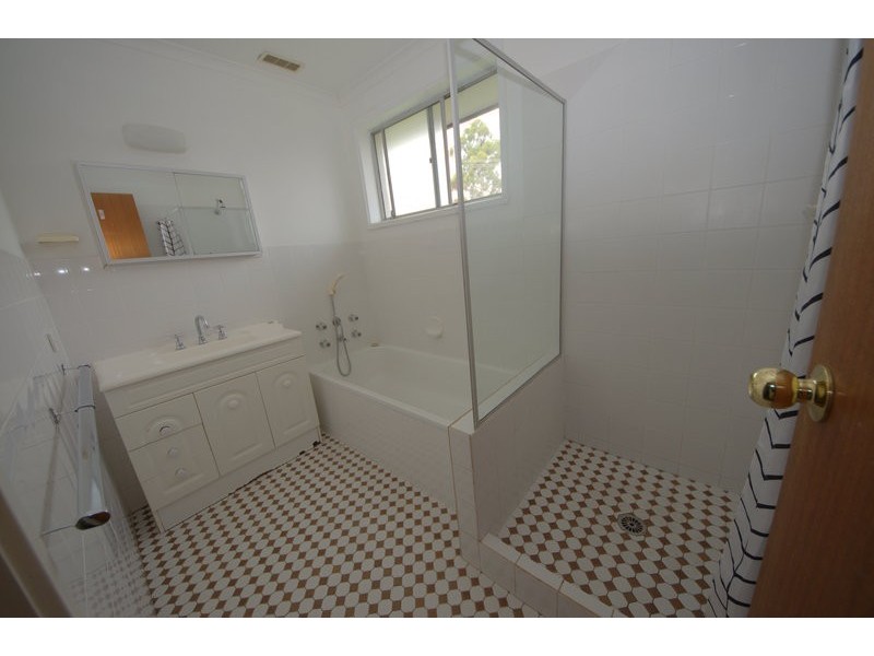 84 Degraves Crescent, Wanniassa ACT 2903