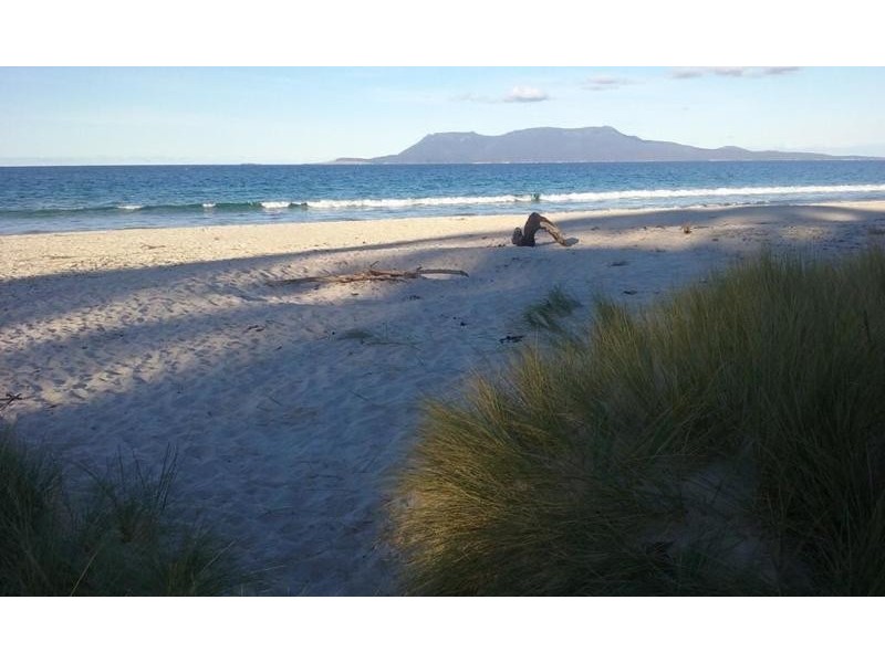 1-5 Paradise Court, Orford TAS 7190