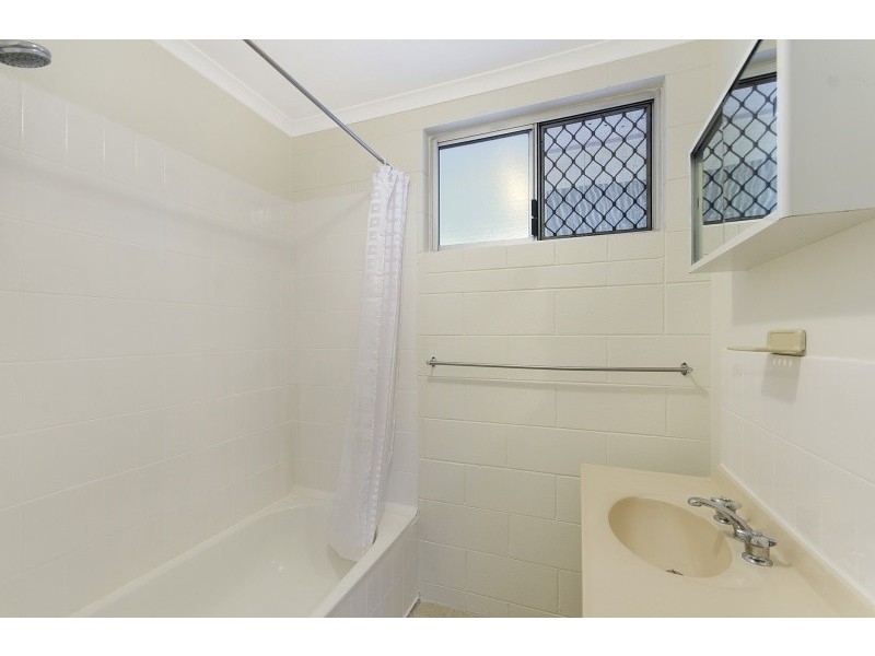 12 Sotelo St, Cranbrook QLD 4814