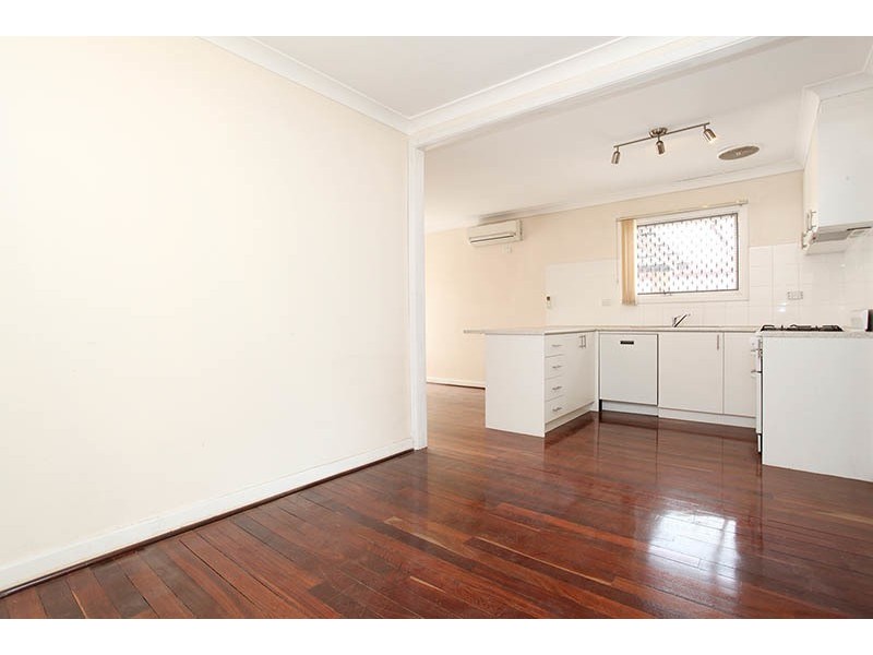 27 Central Terrace, Beckenham WA 6107