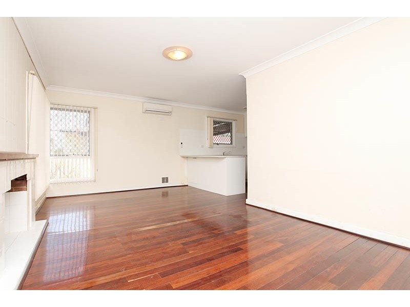 27 Central Terrace, Beckenham WA 6107