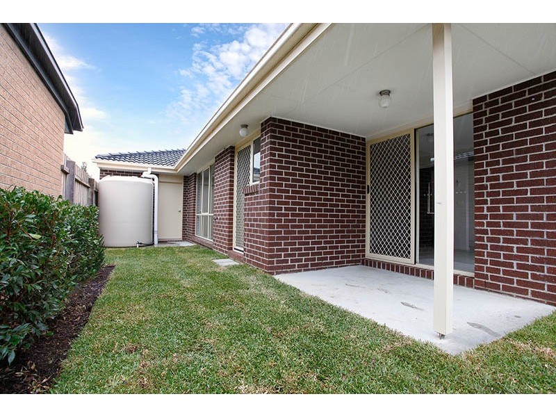 6  /10  Kingfisher Court, Hastings VIC 3915