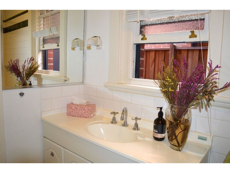 2/1 Ruskin Street, Elwood VIC 3184