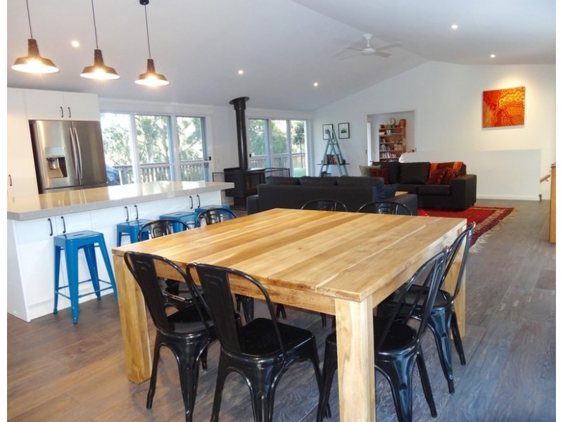 5 Rocksleigh Ave, Tecoma VIC 3160