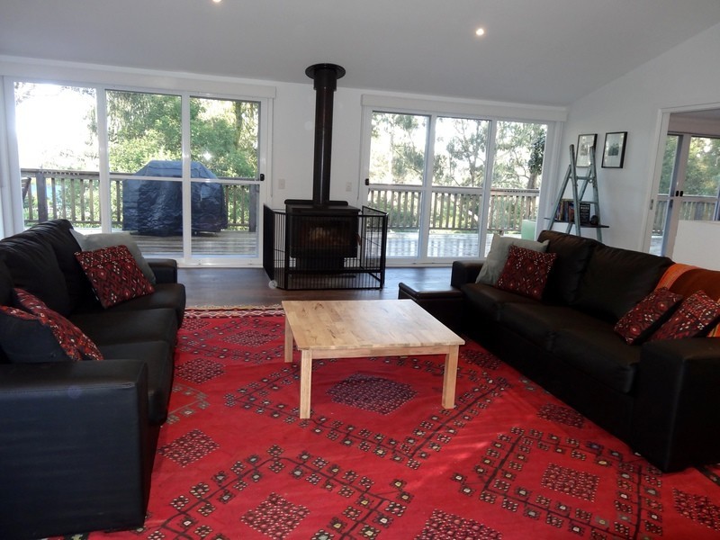 5 Rocksleigh Ave, Tecoma VIC 3160