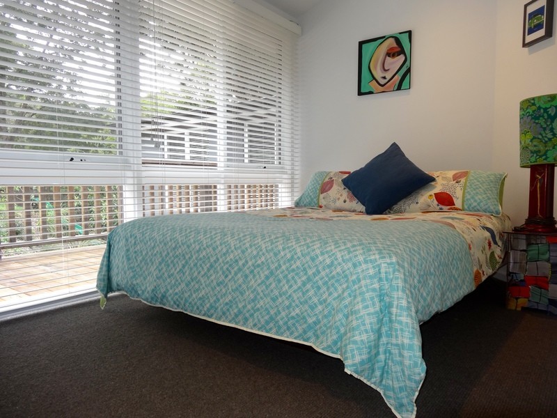 5 Rocksleigh Ave, Tecoma VIC 3160