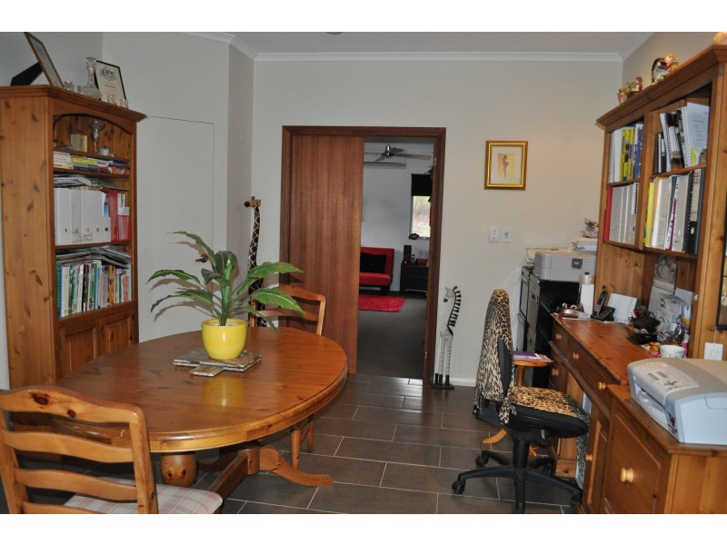 119 Julimar Road, Toodyay WA 6566