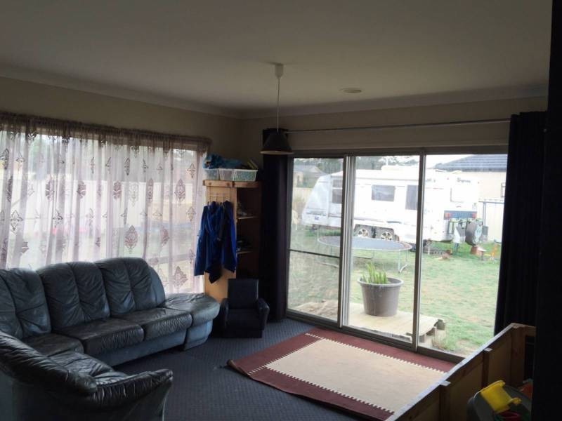 24 Hogan Road, Ballan VIC 3342