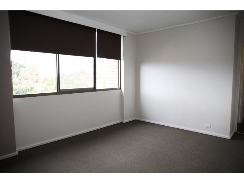 25/343 Beaconsfield Parade, St Kilda West VIC 3182
