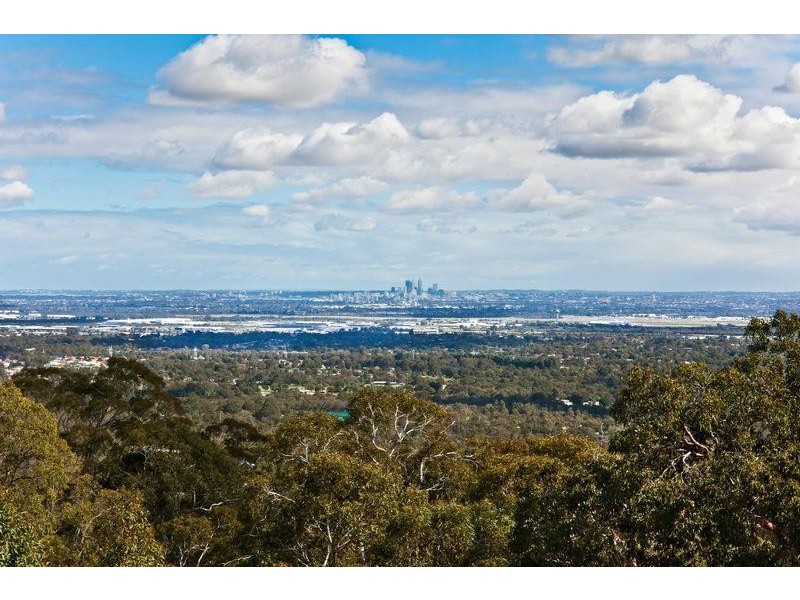 56 Lascelles Parade, Gooseberry Hill WA 6076