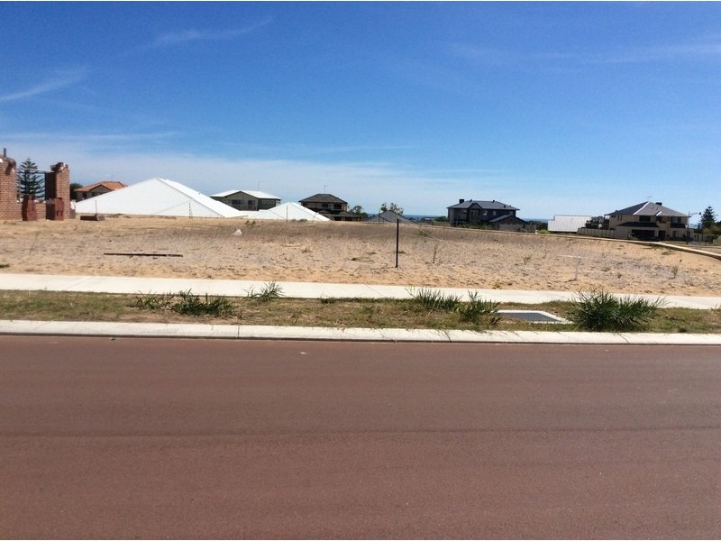 39 Barringarra Councourse, Madora Bay WA 6210