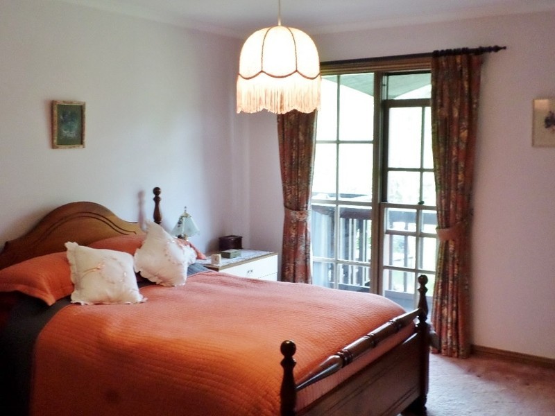 1341  Mountain Highway, The Basin VIC 3154
