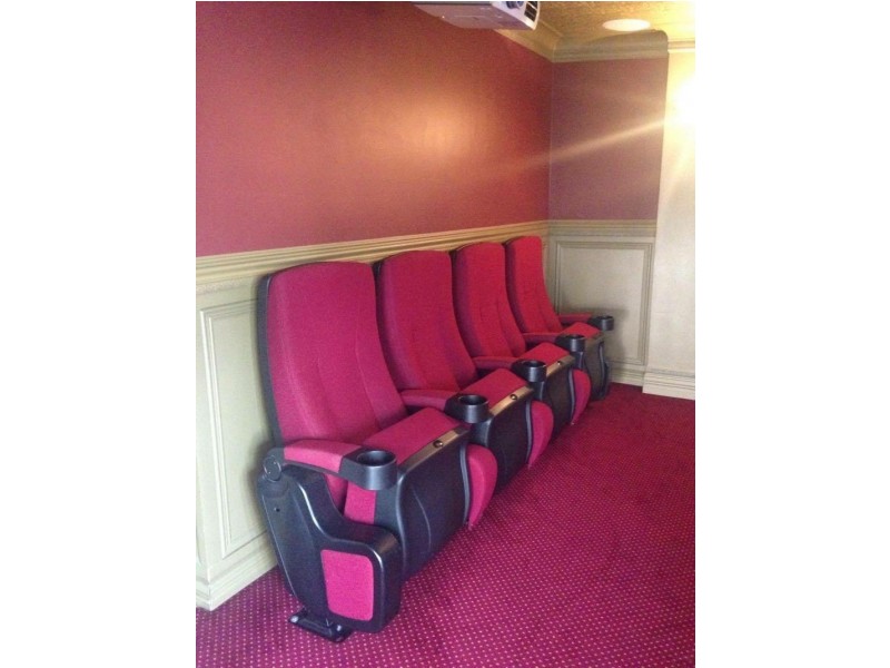 3  Katoomba Street, Orana WA 6330