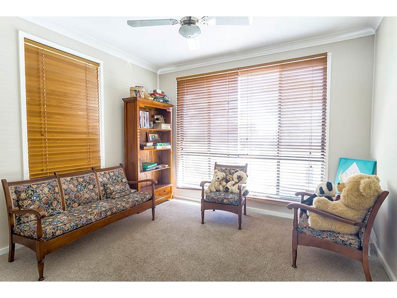 12a Macquarie street, Bolton Point NSW 2283