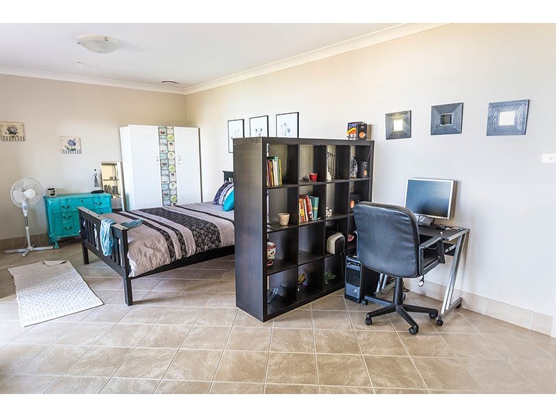 12a Macquarie street, Bolton Point NSW 2283