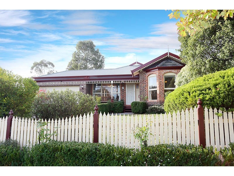 1 Domino Crt, Somerville VIC 3912