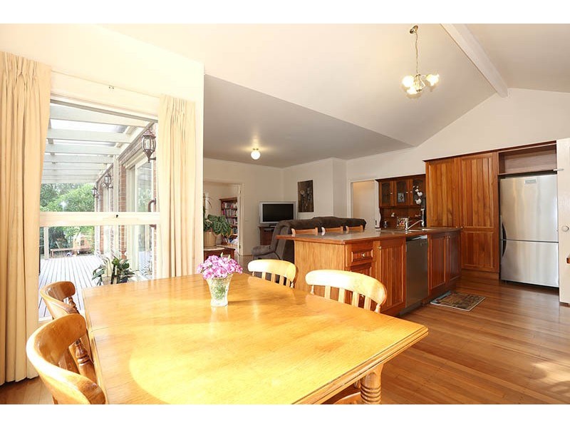 1 Domino Crt, Somerville VIC 3912