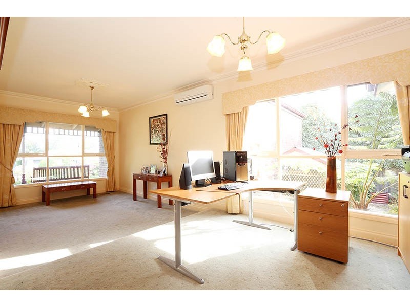 1 Domino Crt, Somerville VIC 3912